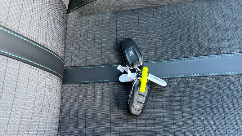 Peugeot 208 100kW Allure Premium 50kWh 5dr Auto Electric Hatchback